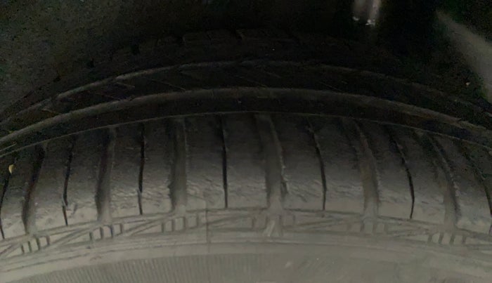 2017 Maruti IGNIS DELTA 1.2 AMT, Petrol, Automatic, 48,719 km, Left Rear Tyre Tread