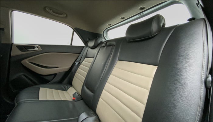 2018 Hyundai Elite i20 1.4 CRDI ASTA (O), Diesel, Manual, 32,263 km, Right Side Rear Door Cabin