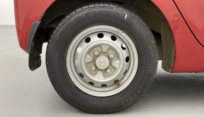 2012 Hyundai Eon ERA PLUS, Petrol, Manual, 29,710 km, Right Rear Wheel