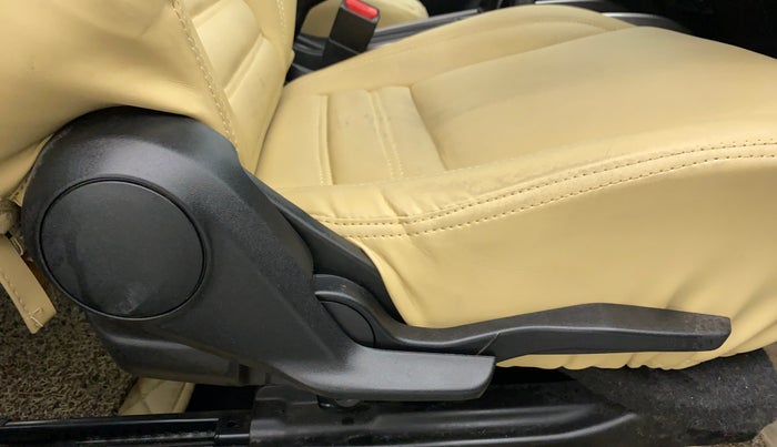 2019 Toyota Glanza G MT PETROL, Petrol, Manual, 17,912 km, Driver Side Adjustment Panel