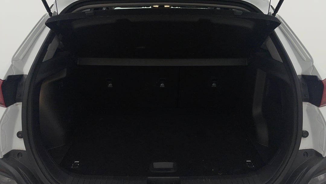 2020 Hyundai Kona Active (fwd), Automatic, 96352 km, Boot Inside View