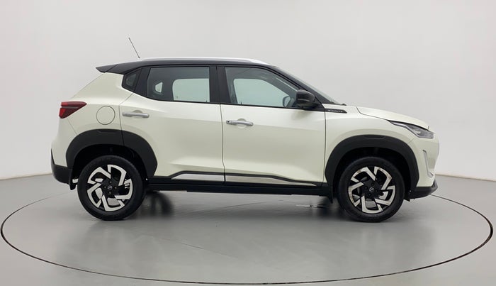 2020 Nissan MAGNITE XV TURBO DUAL TONE, Petrol, Manual, 21,393 km, Right Side View