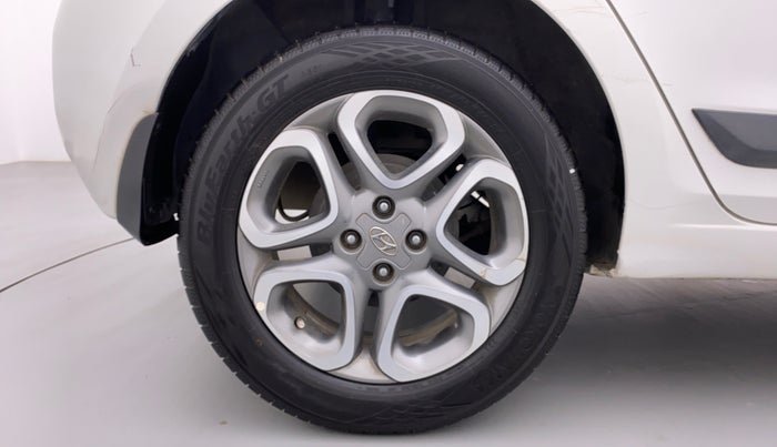 2018 Hyundai Elite i20 ASTA 1.2 (O), Petrol, Manual, 41,356 km, Right Rear Wheel
