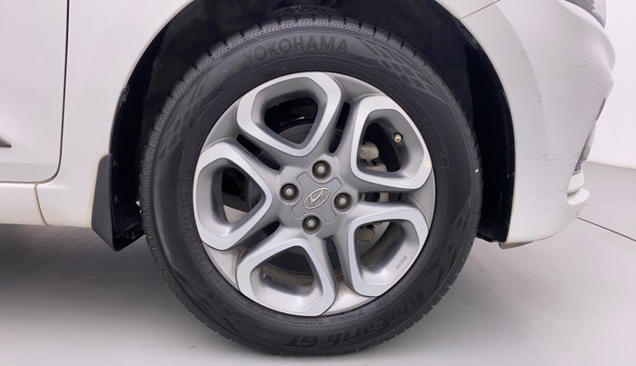 2018 Hyundai Elite i20 ASTA 1.2 (O), Petrol, Manual, 41,356 km, Right Front Wheel