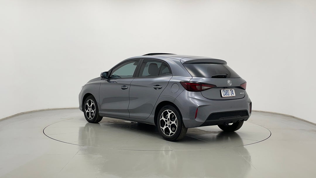 Left Back Diagonal (45- Degree) View