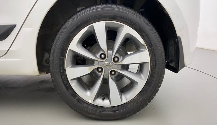 2016 Hyundai Elite i20 ASTA 1.2 (O), Petrol, Manual, 25,508 km, Left Rear Wheel