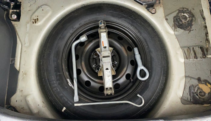 2014 Maruti Ritz VDI, Diesel, Manual, 55,057 km, Spare Tyre