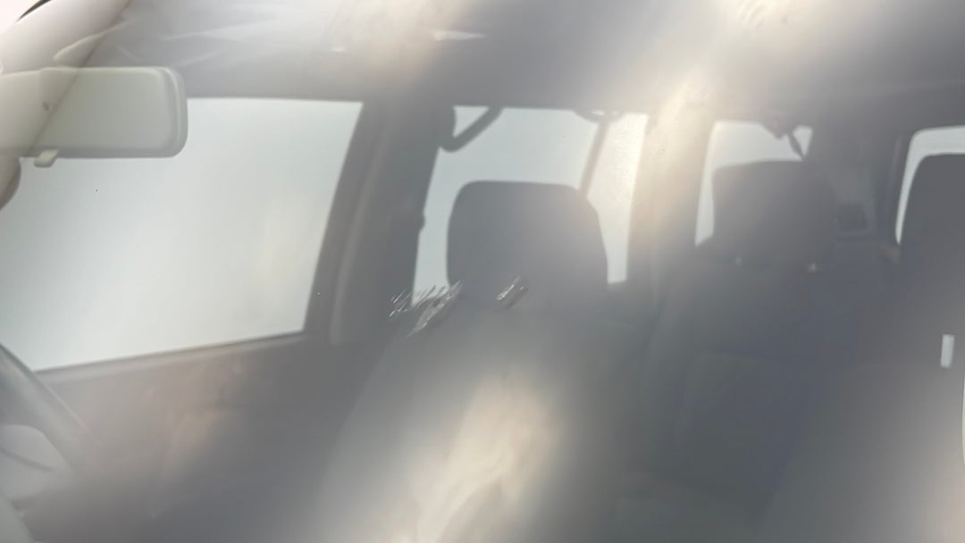 2016 Nissan Patrol St (4x4), Automatic, 64534 km, Windshield Front Chip