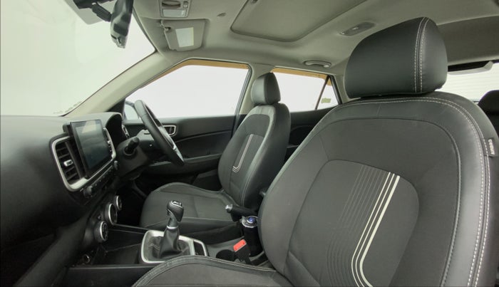 2021 Hyundai VENUE SX 1.0 (O) TURBO IMT, Petrol, Manual, 37,490 km, Right Side Front Door Cabin