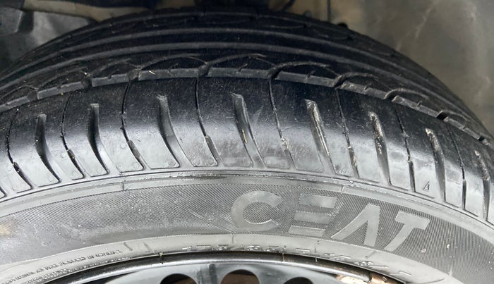 2014 Honda City SV MT DIESEL, Diesel, Manual, 86,449 km, Left Front Tyre Tread
