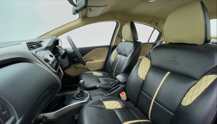 2014 Honda City SV MT DIESEL, Diesel, Manual, 86,449 km, Right Side Front Door Cabin
