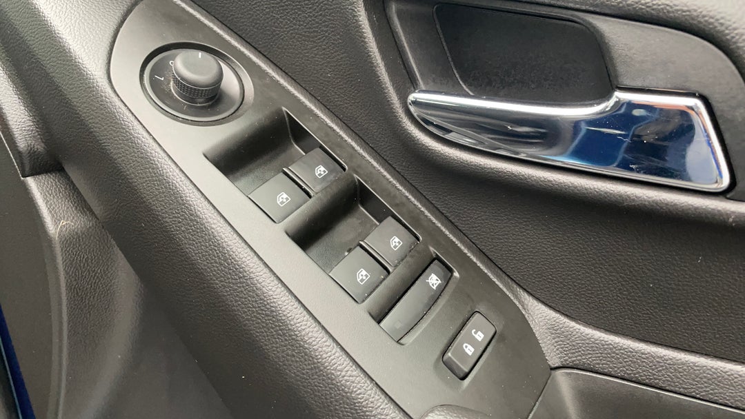 Drivers Side Door Panel Controls