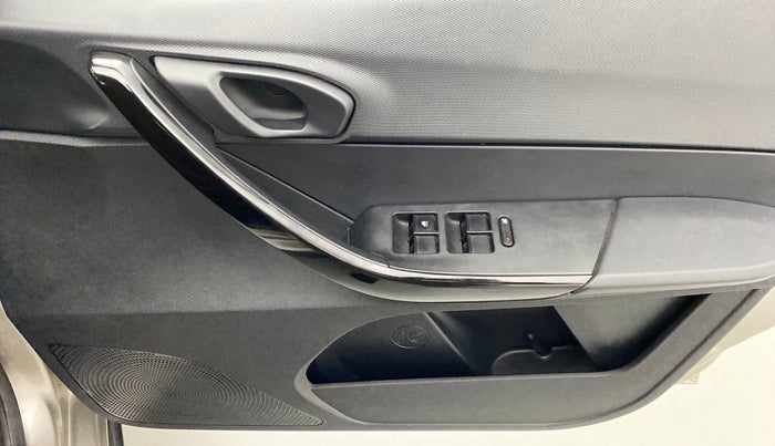 2018 Tata TIAGO NRG PETROL, Petrol, Manual, 32,918 km, Driver Side Door Panels Control