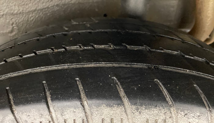 2018 Maruti Celerio ZXI D, Petrol, Manual, 48,230 km, Left Rear Tyre Tread