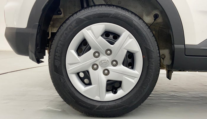 2019 Hyundai VENUE S MT 1.2 KAPPA, Petrol, Manual, 11,220 km, Right Rear Wheel