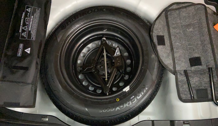 2019 Hyundai VENUE S MT 1.2 KAPPA, Petrol, Manual, 11,220 km, Spare Tyre