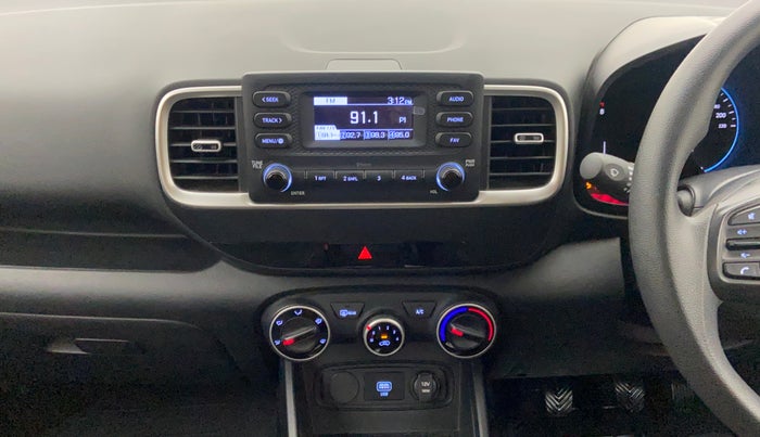2019 Hyundai VENUE S MT 1.2 KAPPA, Petrol, Manual, 11,220 km, Air Conditioner
