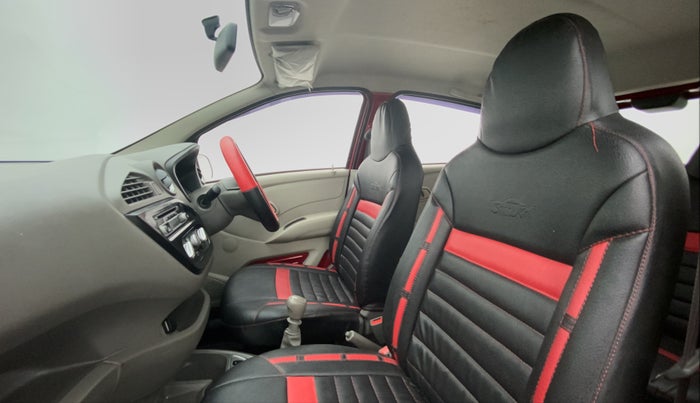 2016 Datsun Redi Go T (O), Petrol, Manual, 13,674 km, Right Side Front Door Cabin