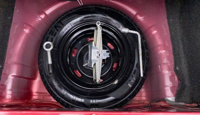 2016 Datsun Redi Go T (O), Petrol, Manual, 13,674 km, Spare Tyre