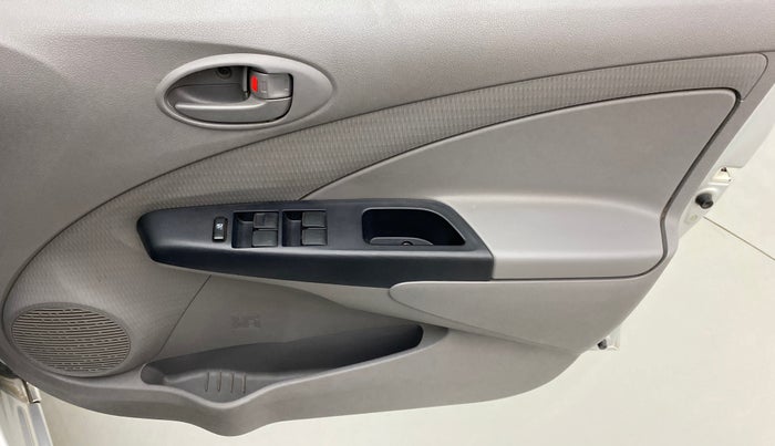 2011 Toyota Etios G, Petrol, Manual, 61,625 km, Driver Side Door Panels Control
