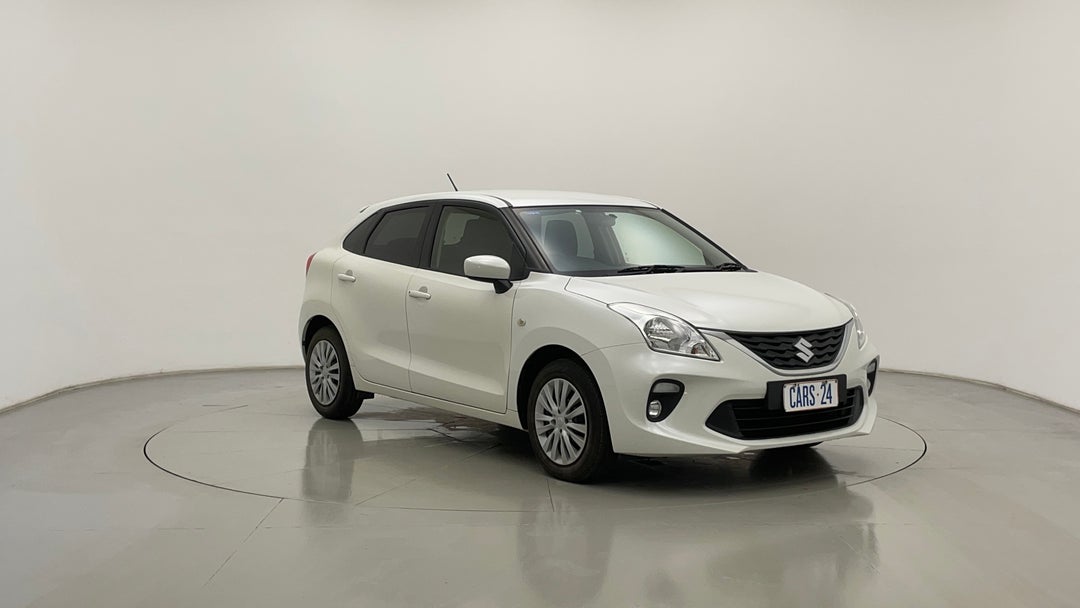 Right Front Diagonal (45- Degree) View