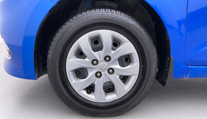 2017 Hyundai Elite i20 SPORTZ 1.2, Petrol, Manual, 66,077 km, Left Front Wheel