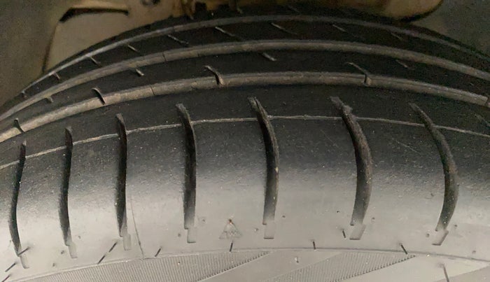 2019 Tata Tiago WIZZ EDITION PETROL, Petrol, Manual, 43,725 km, Left Front Tyre Tread