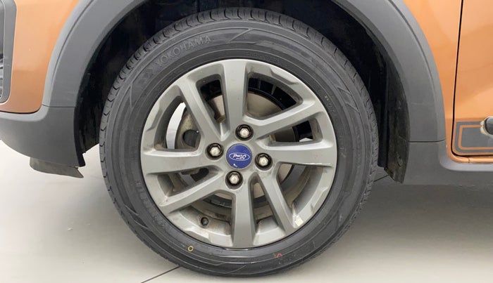 2018 Ford FREESTYLE TITANIUM 1.2 PETROL, Petrol, Manual, 53,780 km, Left Front Wheel