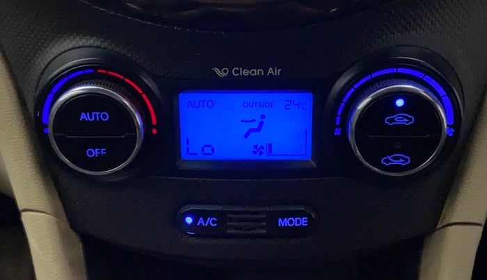2012 Hyundai Verna FLUIDIC 1.6 CRDI SX, Diesel, Manual, 70,330 km, Automatic Climate Control