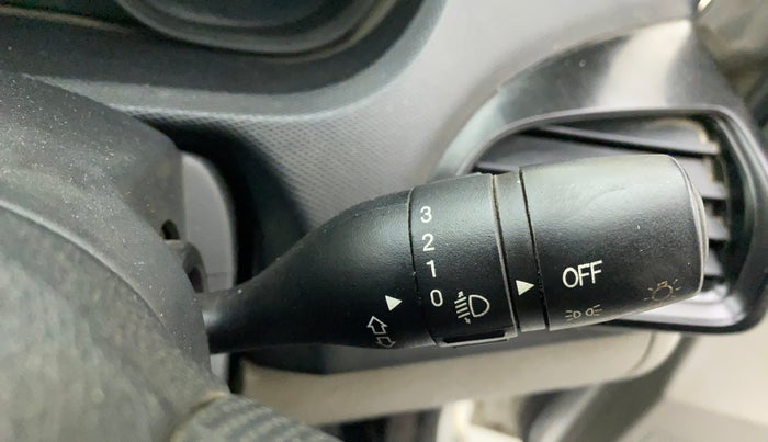 2018 Tata Tiago XT PETROL, Petrol, Manual, 85,360 km, Dashboard - Headlight height adjustment not working