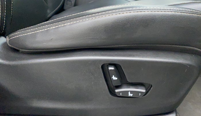 2019 MG HECTOR SHARP DCT PETROL, Petrol, Automatic, 50,945 km, Driver Side Adjustment Panel