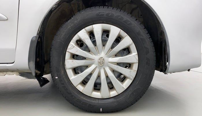2011 Toyota Etios G SP, Petrol, Manual, 70,272 km, Right Front Wheel