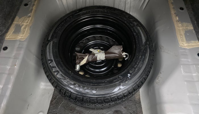 2016 Honda City V MT PETROL, Petrol, Manual, 25,608 km, Spare Tyre