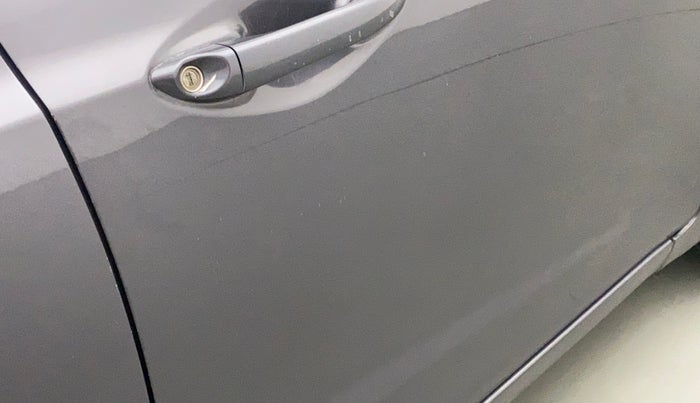 2018 Hyundai Grand i10 MAGNA AT 1.2 KAPPA VTVT, Petrol, Automatic, 16,844 km, Driver-side door - Minor scratches