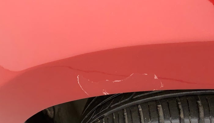 2015 Nissan Terrano XL (P), Petrol, Manual, 86,374 km, Right fender - Paint has minor damage