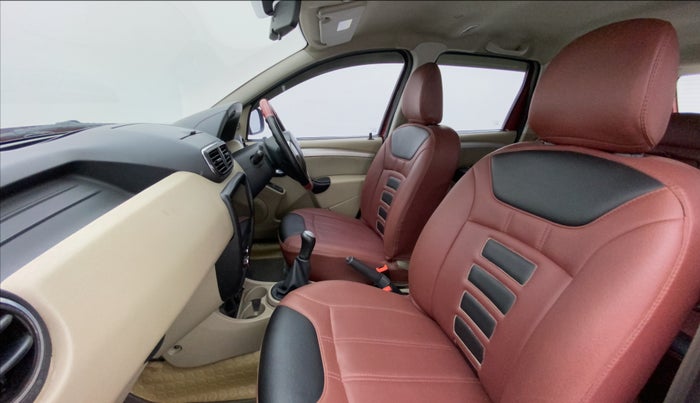 2015 Nissan Terrano XL (P), Petrol, Manual, 86,374 km, Right Side Front Door Cabin