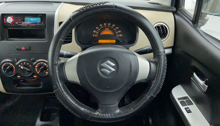 2018 Maruti Wagon R 1.0 LXI CNG, CNG, Manual, 16,333 km, Steering Wheel Close Up