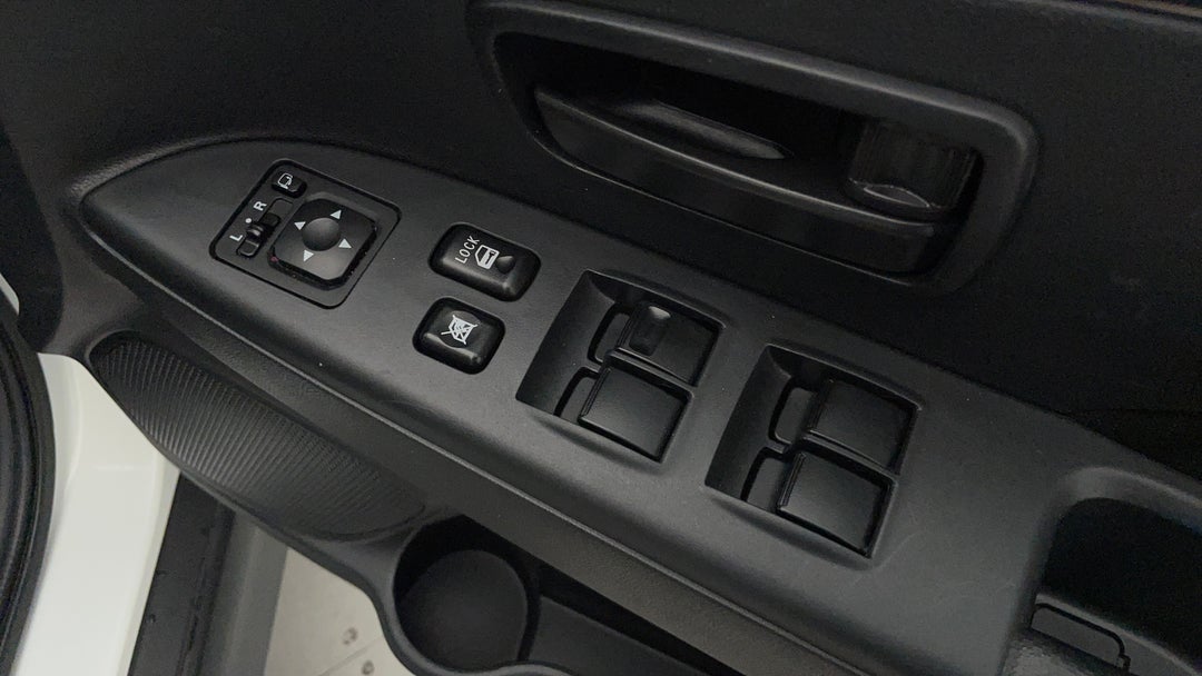 2022 Mitsubishi ASX Es (2WD), Automatic, 59597 km, Drivers Side Door Panel Controls
