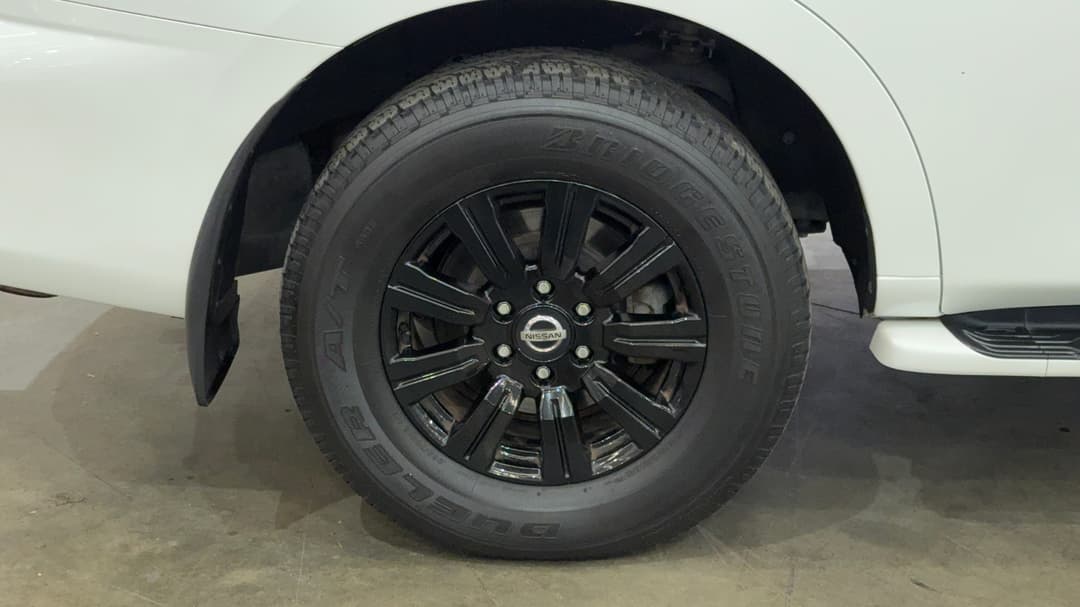 2020 Nissan Patrol Ti-l (4x4), Automatic, 110461 km, Right Rear Wheel