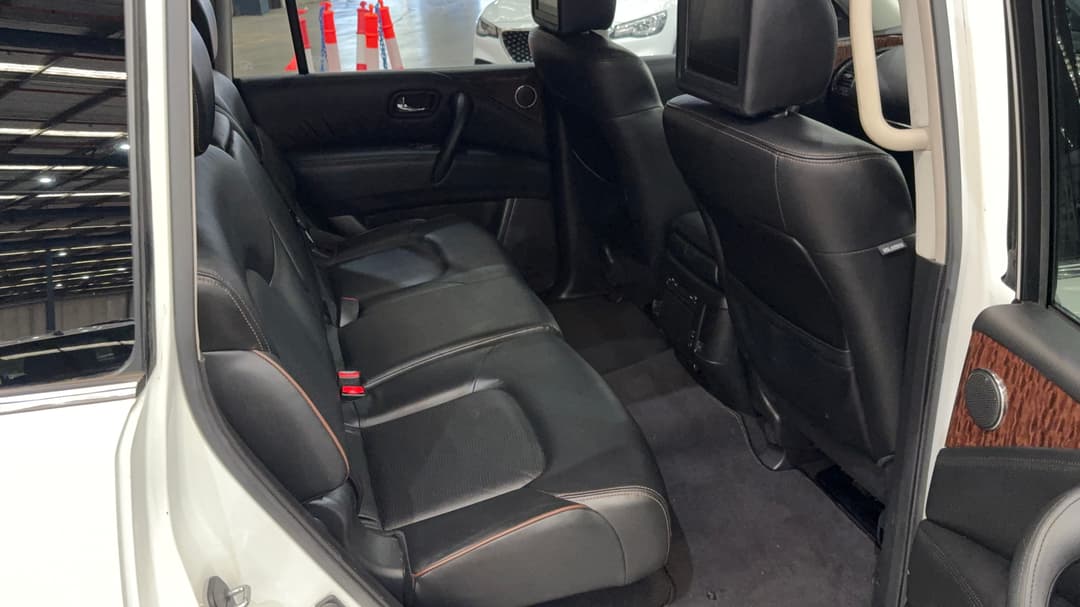 2020 Nissan Patrol Ti-l (4x4), Automatic, 110461 km, Right Side Rear Door Cabin View