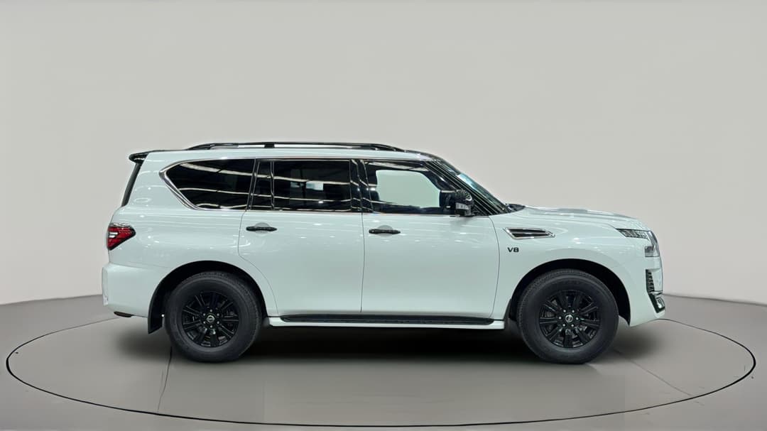 2020 Nissan Patrol Ti-l (4x4), Automatic, 110461 km, Right Side View