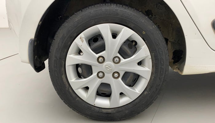 2014 Hyundai Grand i10 MAGNA 1.2 KAPPA VTVT, Petrol, Manual, 46,944 km, Right Rear Wheel