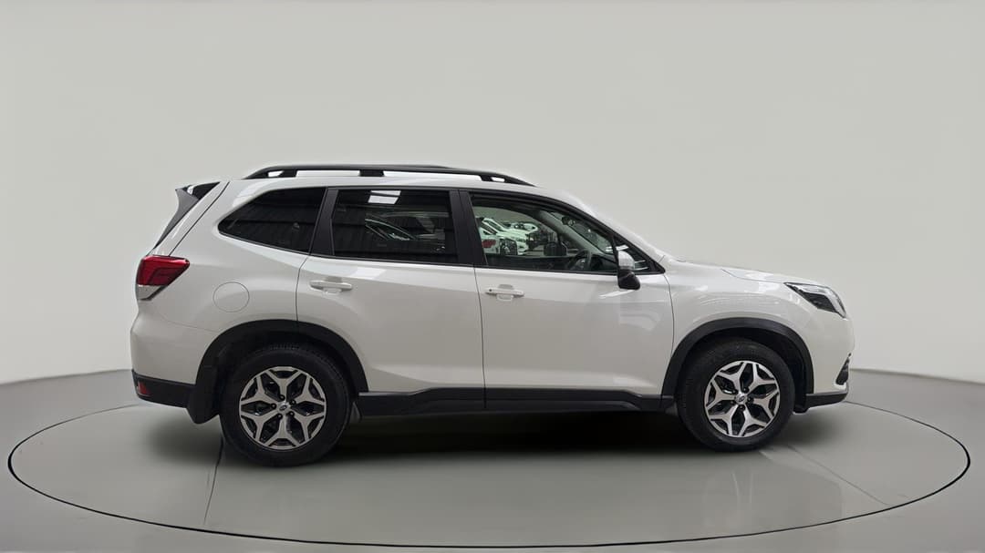 2024 Subaru Forester 2.5i (AWD), Automatic, 54233 km, Right Side View