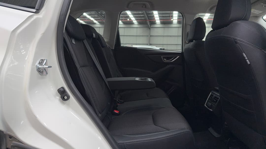 2024 Subaru Forester 2.5i (AWD), Automatic, 54233 km, Right Side Rear Door Cabin View