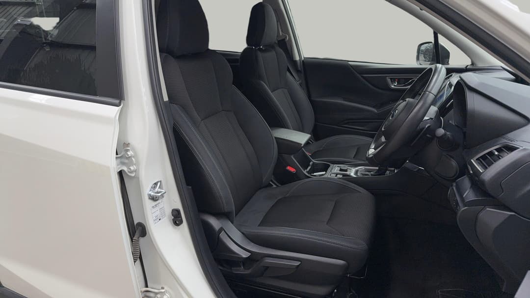 2024 Subaru Forester 2.5i (AWD), Automatic, 54233 km, Right Side Front Door Cabin View
