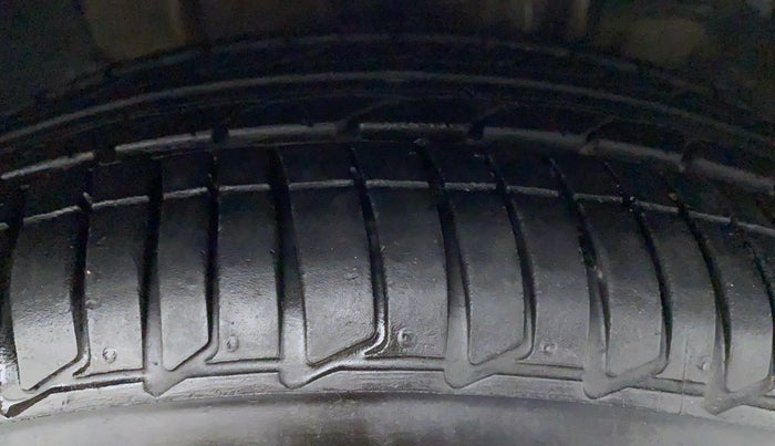 2020 Tata TIGOR XZ PLUS 1.2 REVOTRON, Petrol, Manual, 12,712 km, Left Rear Tyre Tread