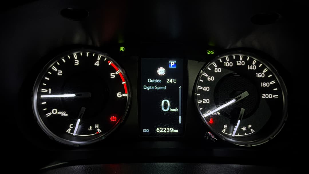 2022 Toyota Hilux Sr5 + Premium Interior (4x4), Automatic, 62239 km, Odometer View