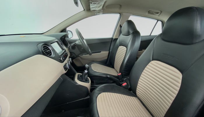 2019 Hyundai Grand i10 SPORTZ 1.2 KAPPA VTVT, Petrol, Manual, 39,642 km, Right Side Front Door Cabin