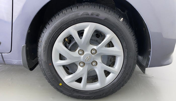 2019 Hyundai Grand i10 SPORTZ 1.2 KAPPA VTVT, Petrol, Manual, 39,642 km, Right Front Wheel