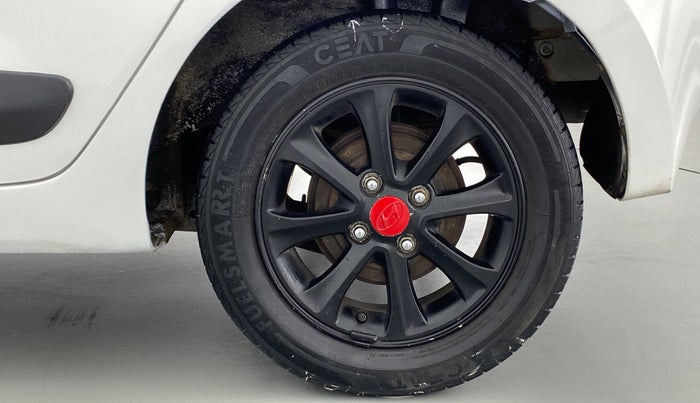 2015 Hyundai Grand i10 ASTA 1.2 AT VTVT, Petrol, Automatic, 50,265 km, Left Rear Wheel